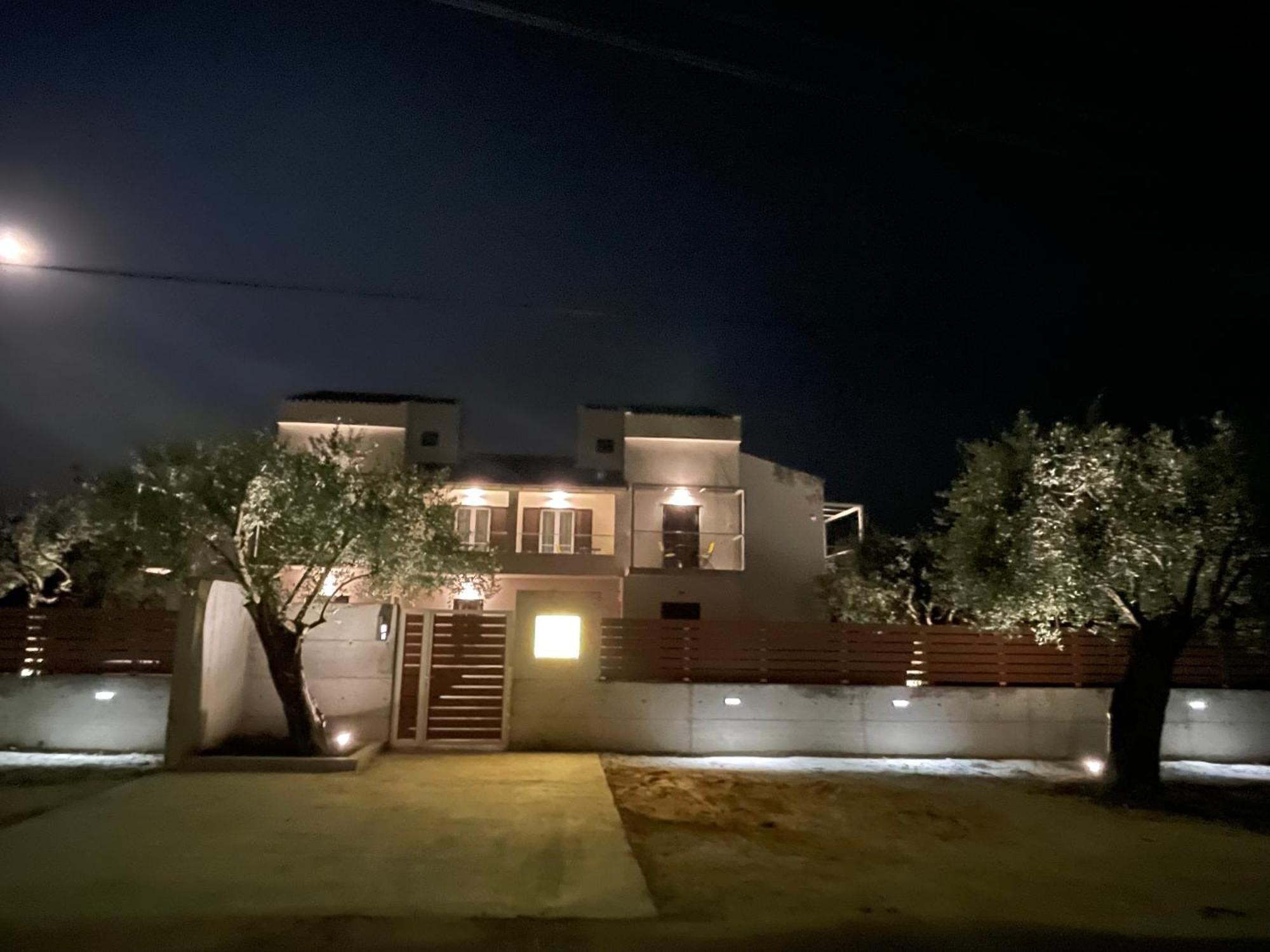 Villa Rodelia 1 Roda  Exterior foto